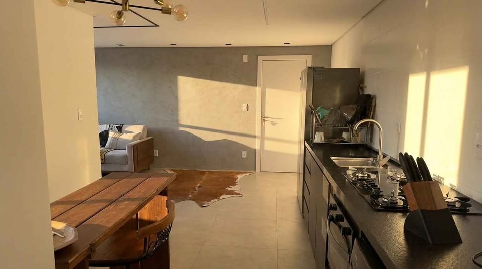 Apartamento mobiliado, segundo andar no Residencial Aveiro